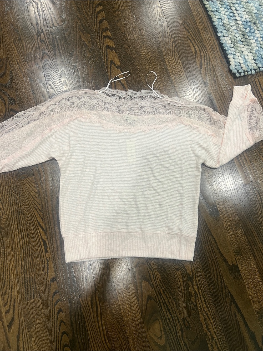 Francesca's Collections Light Pink Lace-Trim Off-Shoulder Top